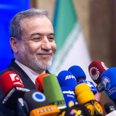 Araghchi Says Iran Has 'Real Ideas' to Achieve 'Fair Deal,' Rejects Threats