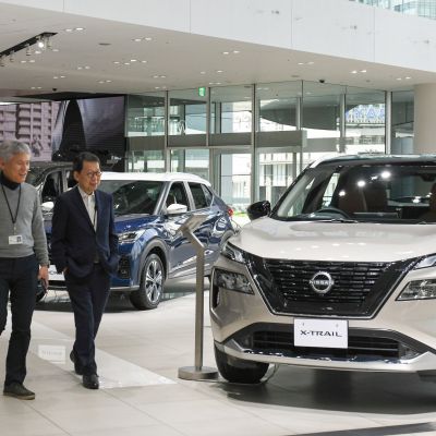 Tariff Misery in Japan: Honda and Nissan Forecast Plunges in Profit