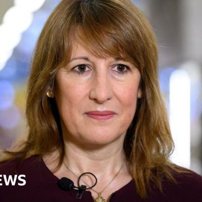Rachel Reeves urges Labour MPs to unite behind the Budget