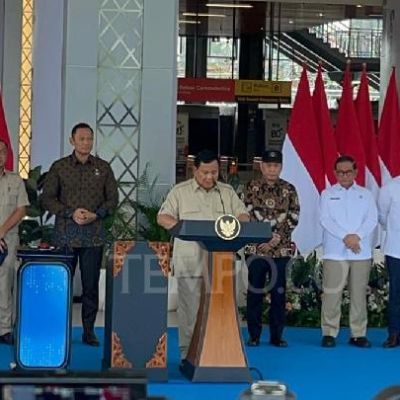 Prabowo Claims Responsibility for Whoosh High-Speed Train Debt