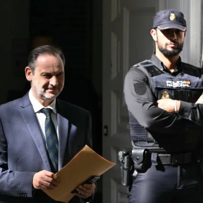Spanish PM Under Fire as Ex-Top Aide Goes on Graft Trial