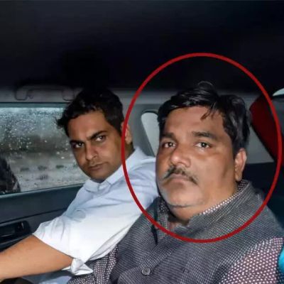 Delhi HC asks police to reply to ex-AAP councillor Tahir Hussain's appeal in IB officer murder case