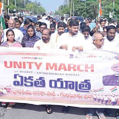 Rich tributes paid to Sardar Patel