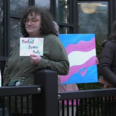Deerfield parents weigh in on locker room controversy at heated school board meeting