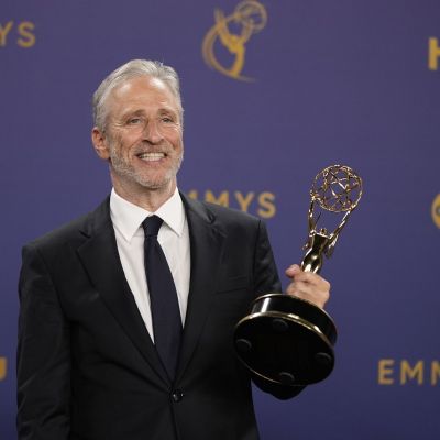 Jon Stewart Presents ‘Trump-Compliant’ Daily Show Episode