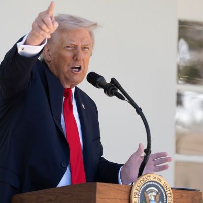 White House Says It Will Submit Ballroom Plans