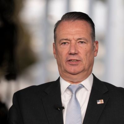 In ‘Extraordinary’ Move, Judge Orders ICE Chief Into Court