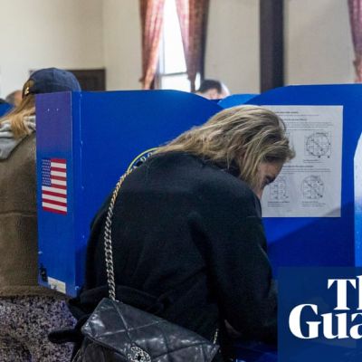 US supreme court strikes down limit on spending by political parties in support of candidates