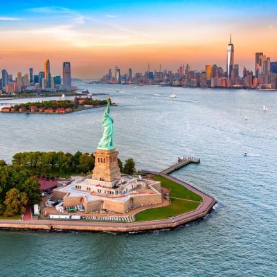 Travellers told to brace for long queues