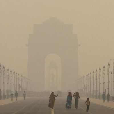 Delhi wakes up to toxic skies after Diwali, 36 of 38 zones in red