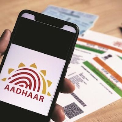 Accept Aadhaar card as 12th document: EC tells Bihar poll authority