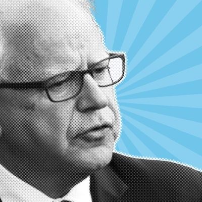 Walz hits the road with town halls in GOP districts outside Minnesota