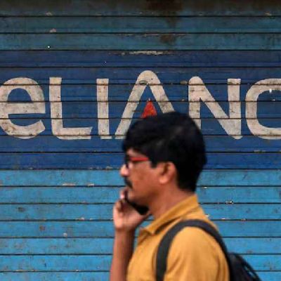 Reliance profit rises 16% as retail, Jio drive strong Q2 performance