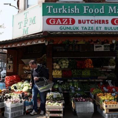 UK economy grows slightly in August after July decline | News.az