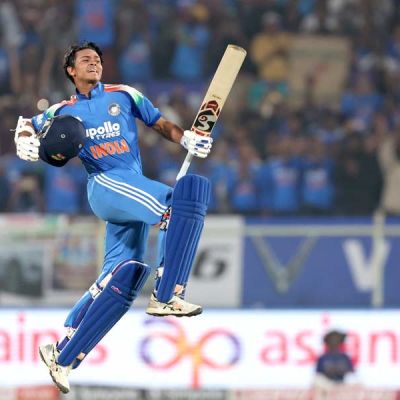 IND vs SA 2025: Yashasvi Jaiswal joins exclusive list of Indian cricketers with Visakhapatnam heroics | CricTracker