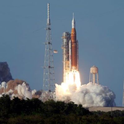 NASA launches Artemis II in historic return to moon –  VIDEO  | News.az