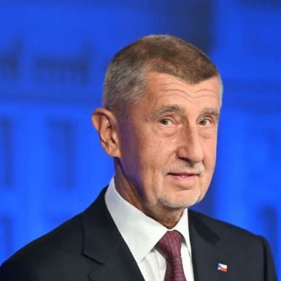 Babiš to hold first meeting with Zelensky at Yerevan summit | News.az