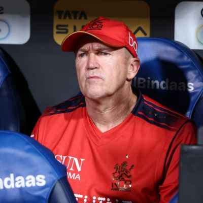 IPL 2026: RCB head coach Andy Flower fined 15% match fee after heated exchange in Raipur Img