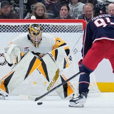 Johnson scores lone goal in shootout to give Blue Jackets win over Penguins