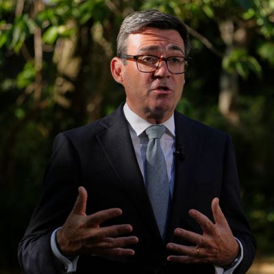 Andy Burnham, UK Prime Minister, Exchanged Texts With Someone Posing as Trump’s Chief of Staff