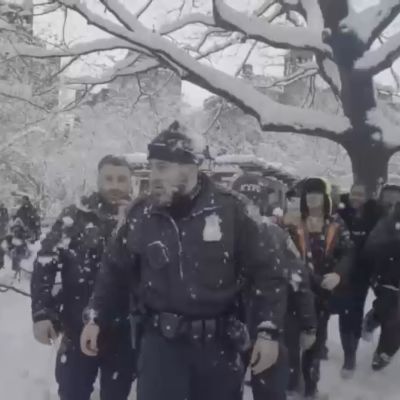 One man arrested in snowball fight that injured NYPD officers in Washington Square Park