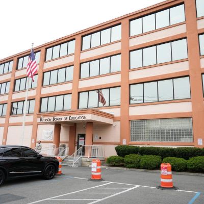 Five vie for three open seats on Paterson school board. Only one is an incumbent