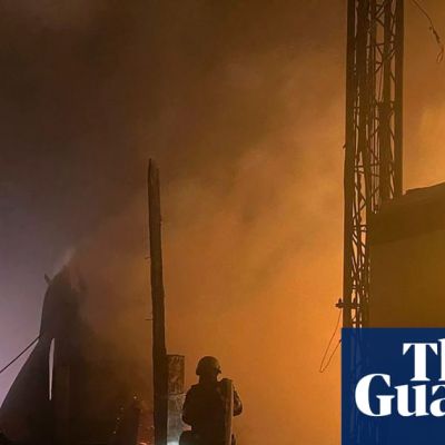 Russia launches attacks across Ukraine as Miami peace talks continue