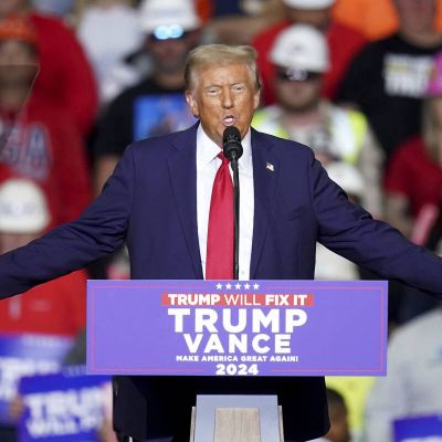 Betting favorite gets bump on eve of U.S. presidential election