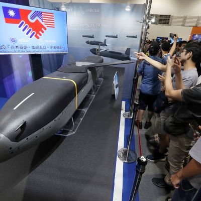 China Announces Sanctions on US Defence Firms Over Taiwan Arms Sales