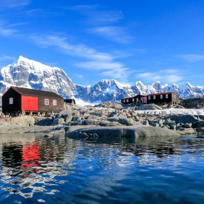 Team to spend Christmas on Antarctica in mission to conserve historic base