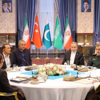 Iran, Pakistan, Turkey, Saudi Arabia hold security meeting in Tehran