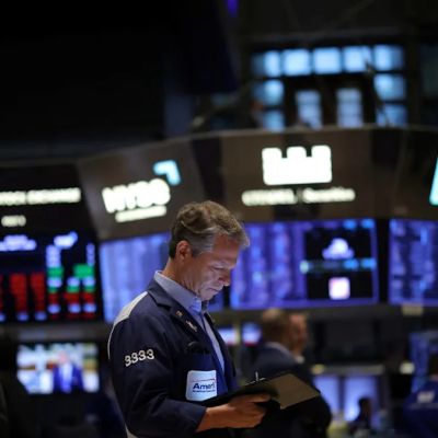 Stocks set to surge, Levi’s & Walgreens earnings: 3 Things