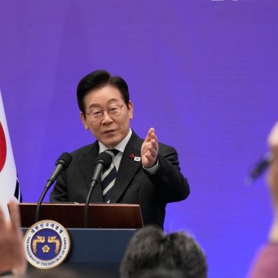 South Korean president weighs apology to North Korea over allegations of leafleting and drone use