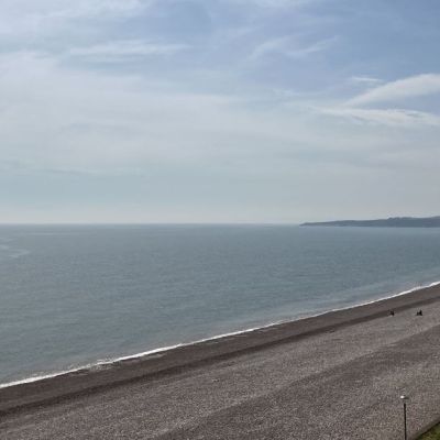 ‘Don’t go swimming’ – Police issue urgent Boxing Day message as two still missing at sea | Devon Live