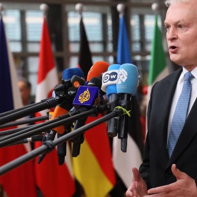 Russian military planes ‘violated Lithuanian airspace’