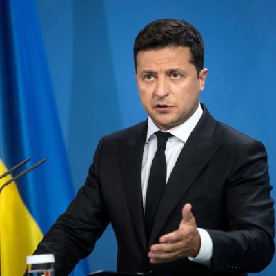 US offers 15-year security guarantees – Zelensky
