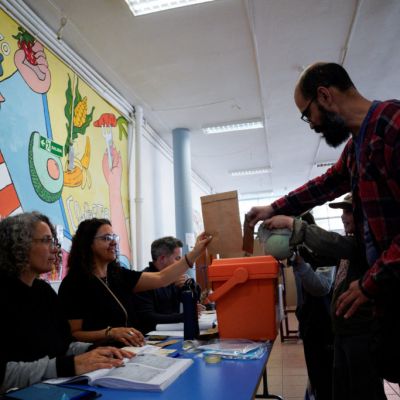 Uruguay votes in election with two moderate candidates, living up to its reputation for political stability