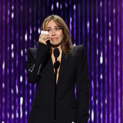 Miley Cyrus becomes youngest Disney Legend: ‘Proud to have been Hannah Montana’