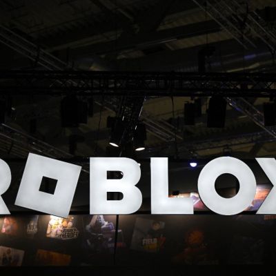 Australia asks Roblox, Minecraft to detail child safety measures – Asia & Pacific – The Jakarta Post
