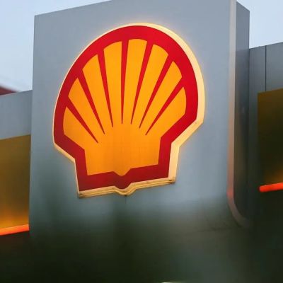 Shell signals energy trading rebound in boost for profit