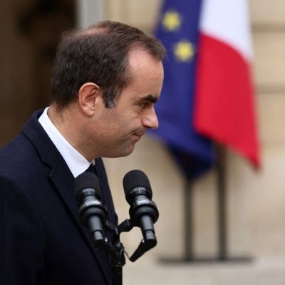 France PM in in final effort to salvage cabinet – Europe – The Jakarta Post
