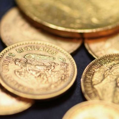 Gold’s frenzied rally ends with largest sell-off in over a decade