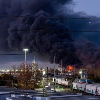 At least three killed in UPS cargo plane crash at Louisville airport in US