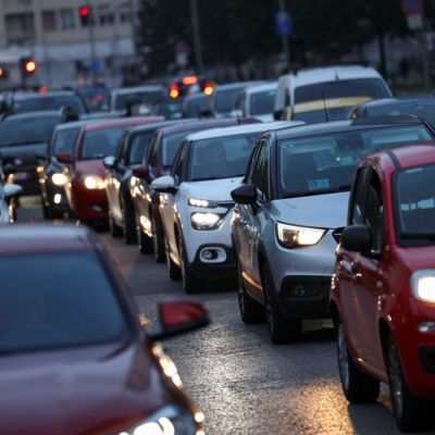 European car sales rise 4.9% in October, ACEA says