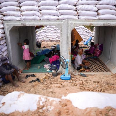 Thailand-Cambodia border clashes enter third day as 500,000 flee fighting