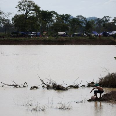 Cambodia blames Thailand for ‘ruthless’ bombardment amid border talks