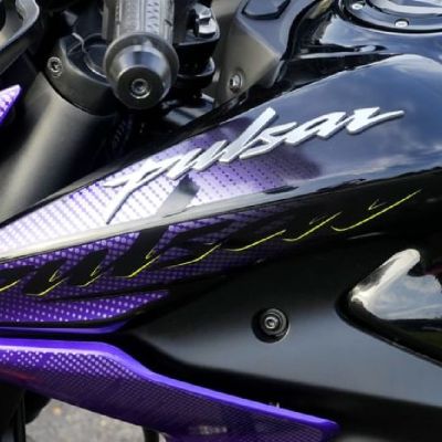 Bajaj Pulsar price reduced by up to Rs 23,467 with festive discount | Autocar India