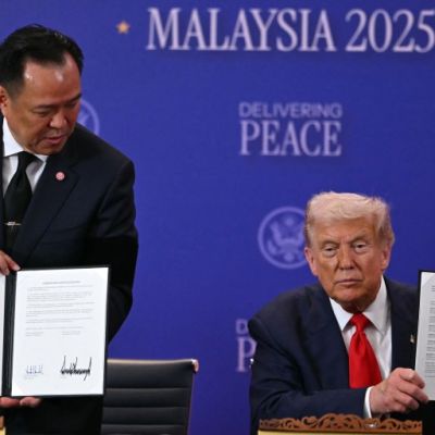 Trump promotes his peacemaking skills as Thailand and Cambodia sign ceasefire deal