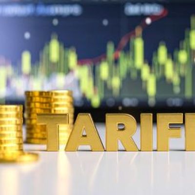 US tariffs on imports of heavy trucks, buses comes into effect