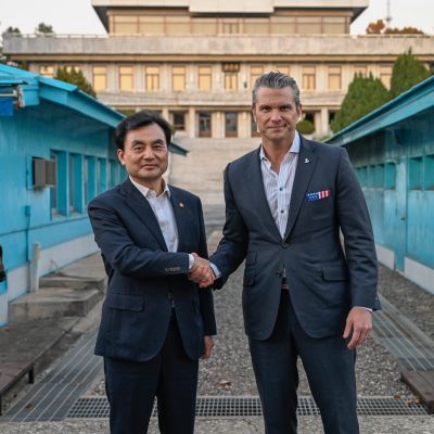 Hegseth visits Demilitarized Zone separating two Koreas